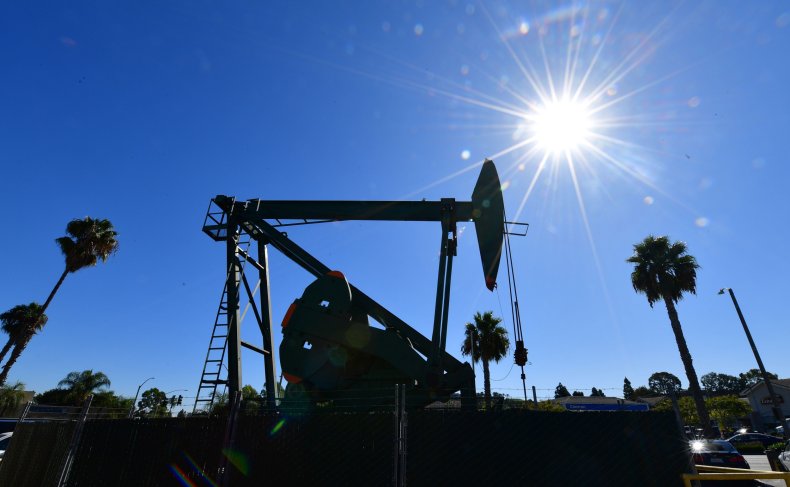 Oil Derricks Oil Derricks