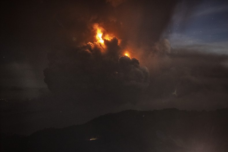 taal volcano eruption magma