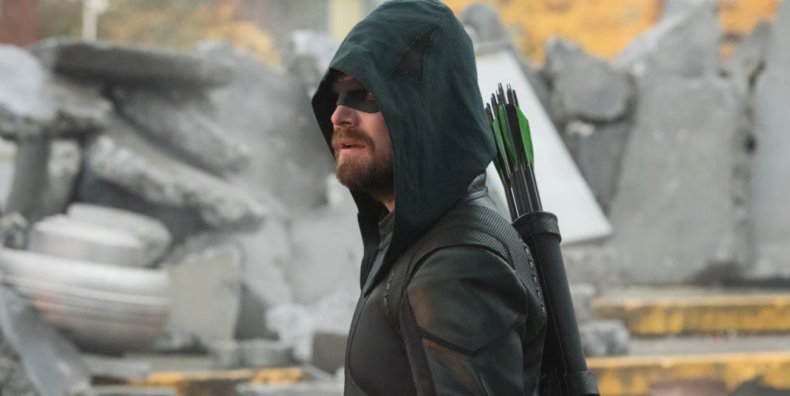 crisis on infinite earths oliver queen