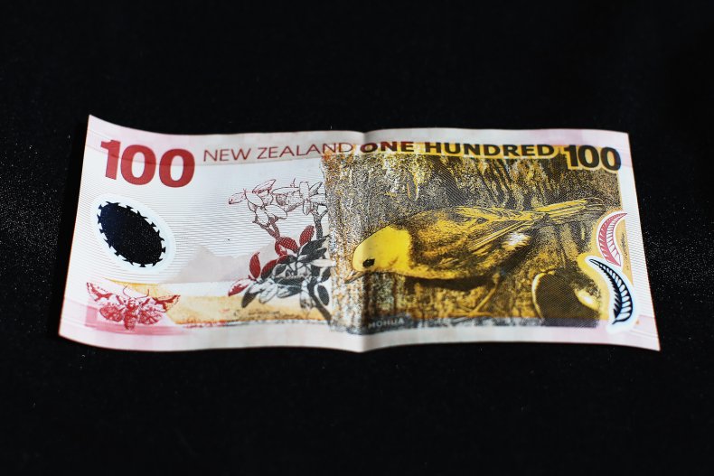 New Zealand one-hundred dollar bill