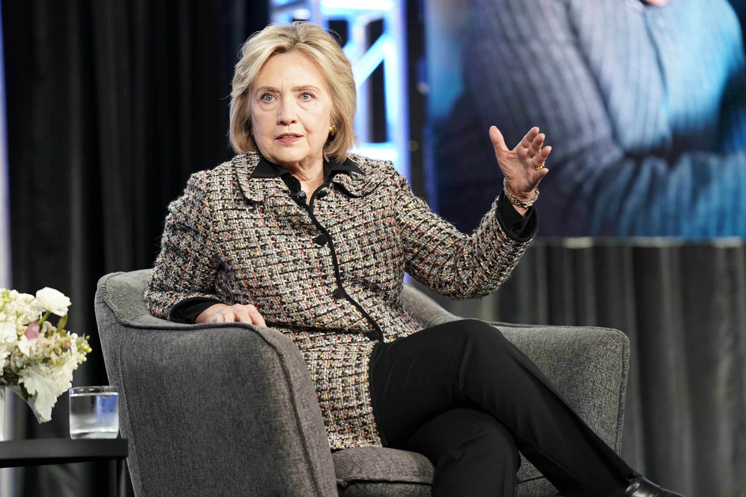 Hillary Clinton defends Harvey Weinstein association: "How could we ha...