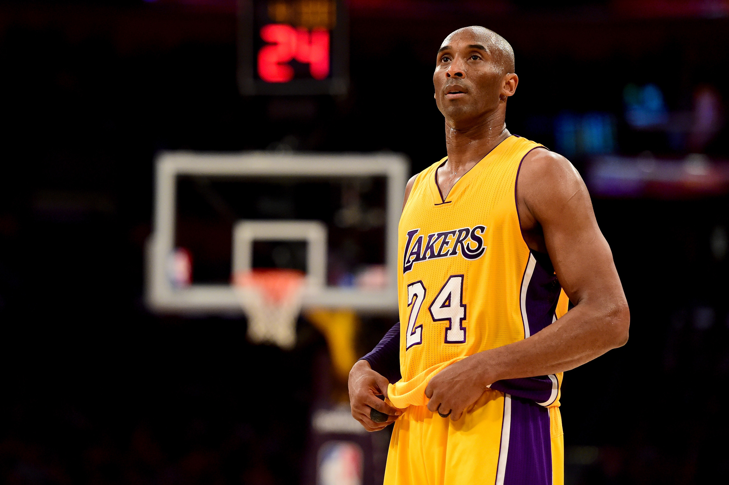 NBA on TNT on X: The Lakers will wear a KB patch in honor of Kobe