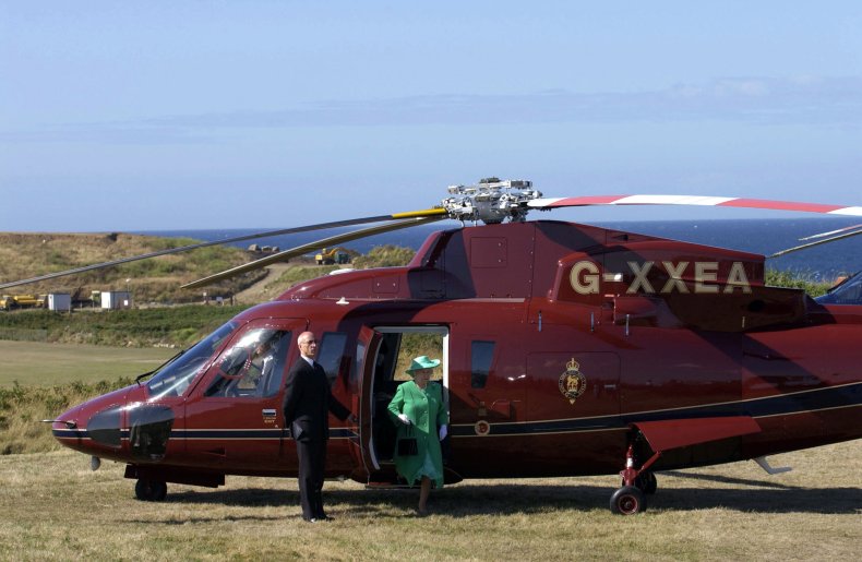 Queen Elizabeth II helicopter Sikorsky S-76 