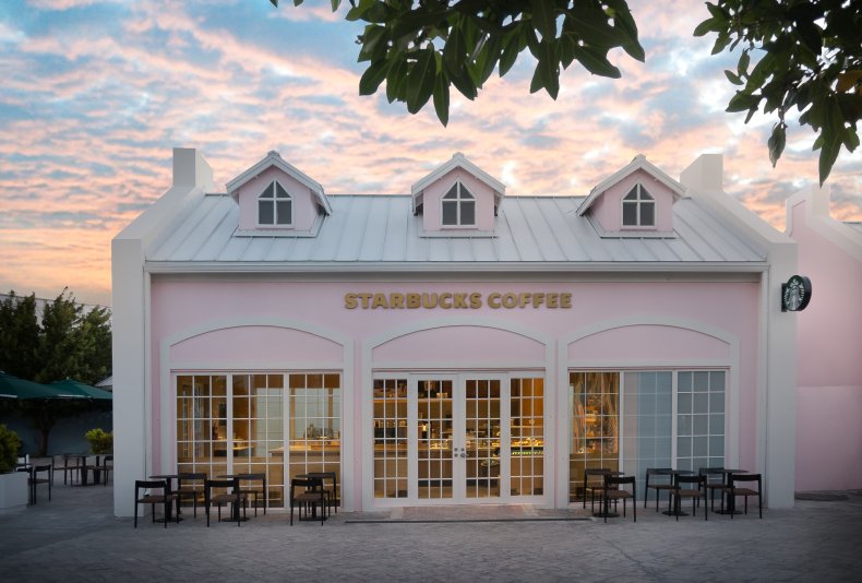 Starbucks Cafe