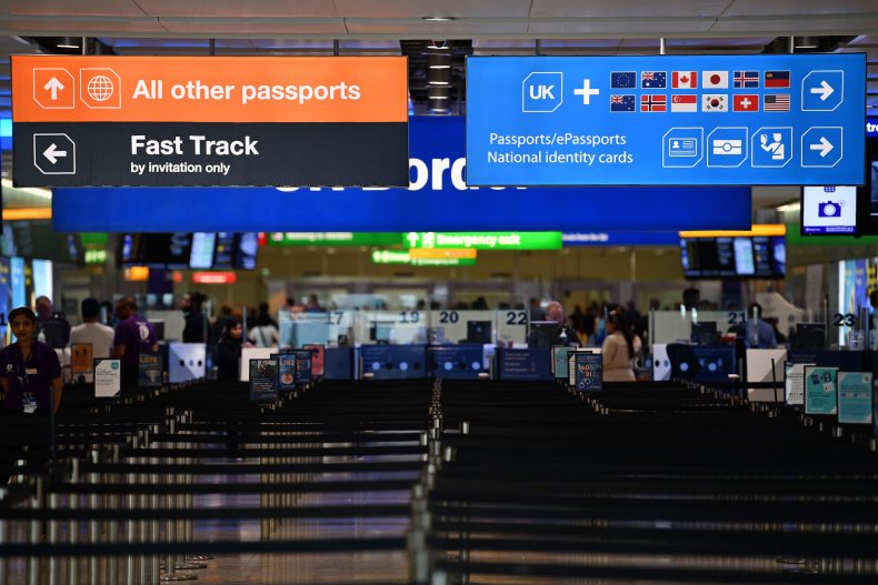 Heathrow Airport Terminal 2 Arrivals 2019
