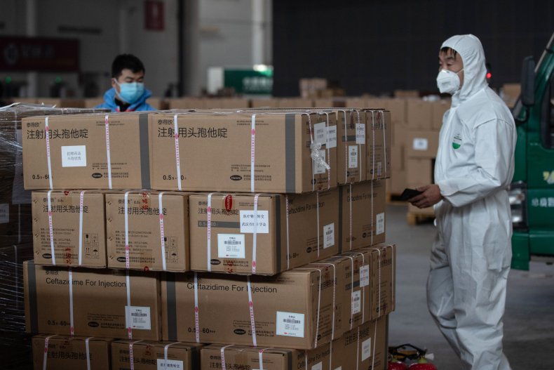 Volunteers transport medical supplies, Wuhan
