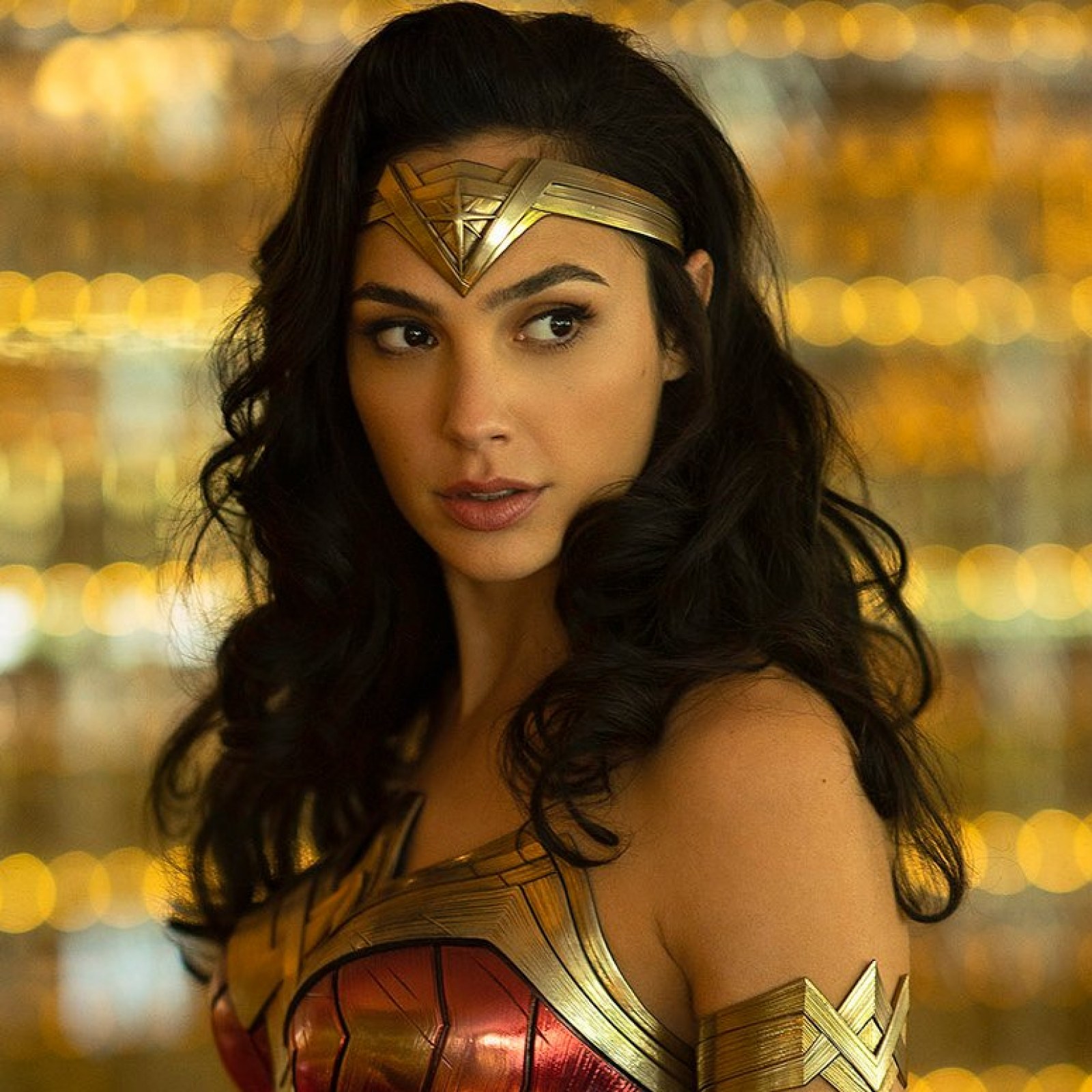 Make an image of the character wonder woman, who is played by