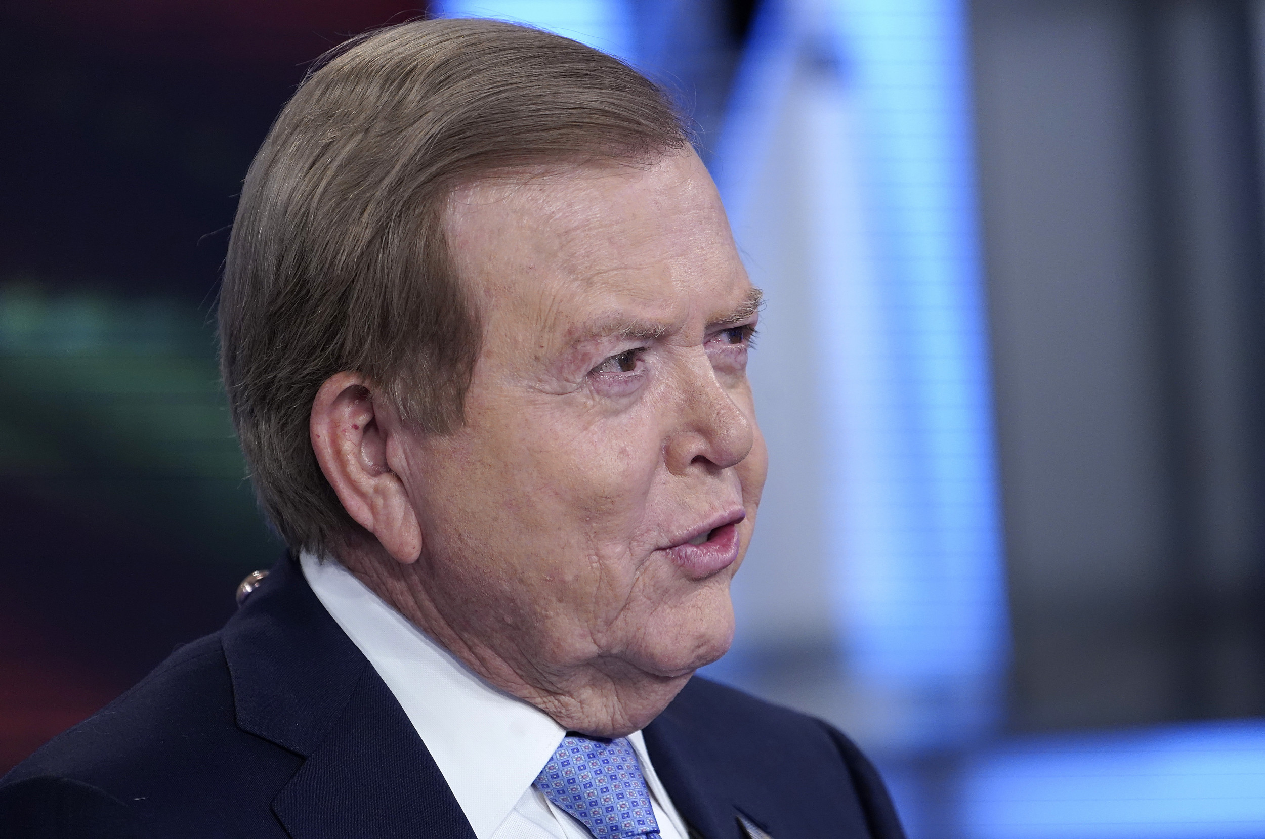 Fox S Lou Dobbs Condemns Barr One Day After He Praised Him For Doing   Lou Dobbs 