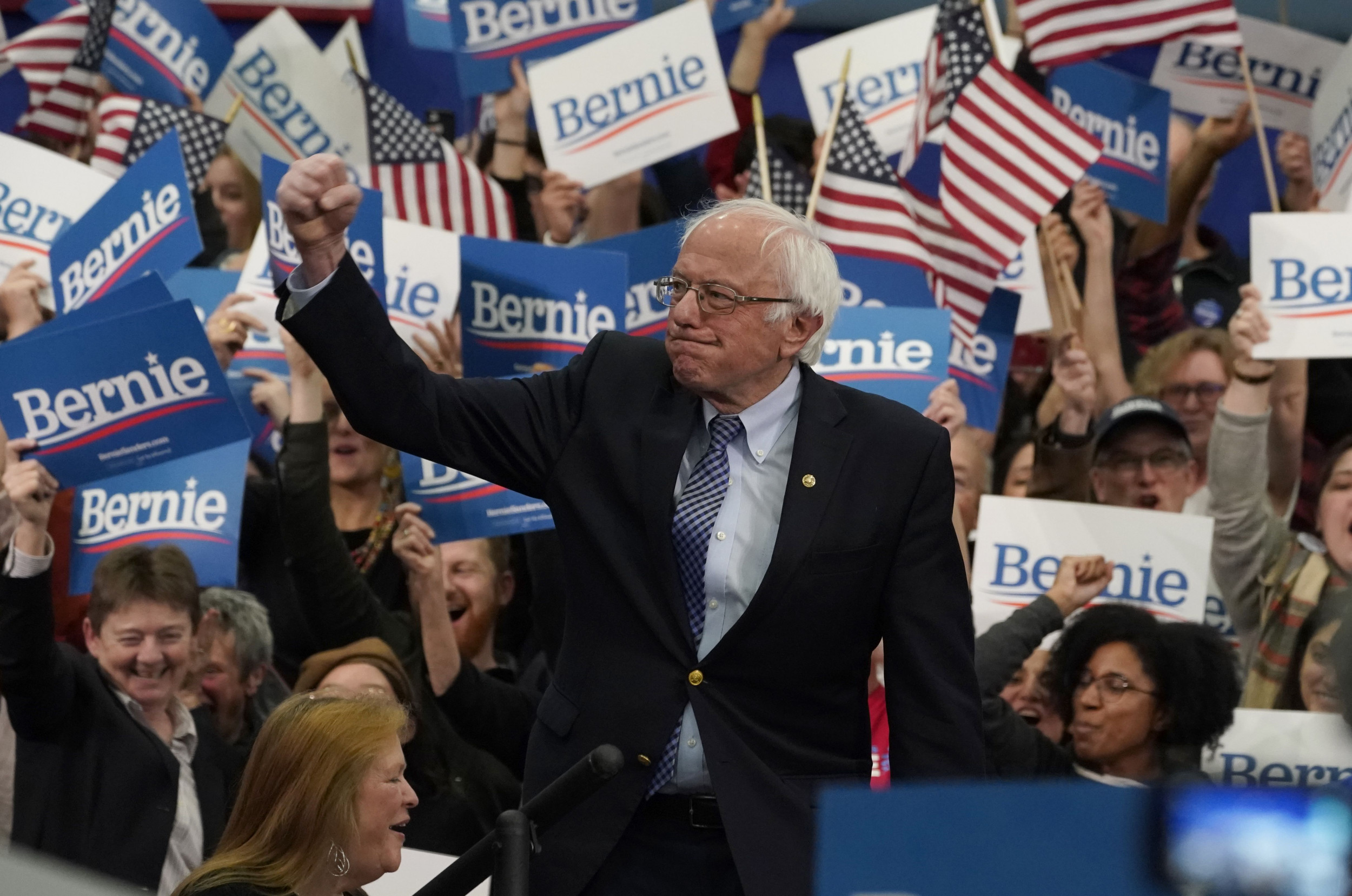 Bernie Sanders Leads In All 10 National Polls Released This Week Ahead Of Nevada Caucuses Newsweek 