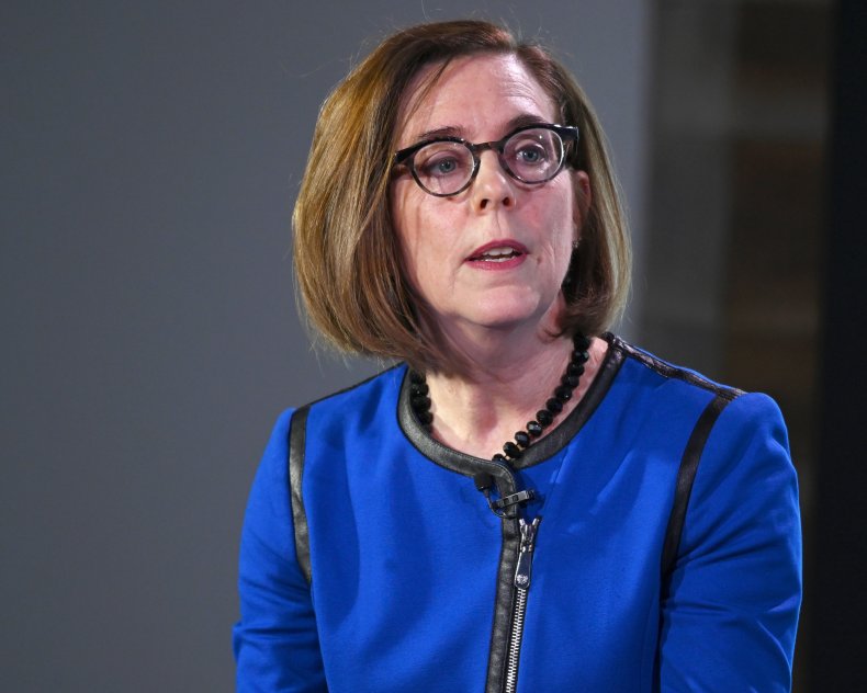 Gov Kate Brown