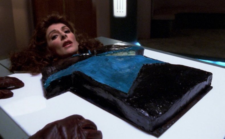 star-trek-next-gen-cake