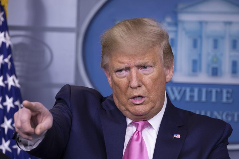 DOnald Trump, response, coronavirus, briefing, WHO, official