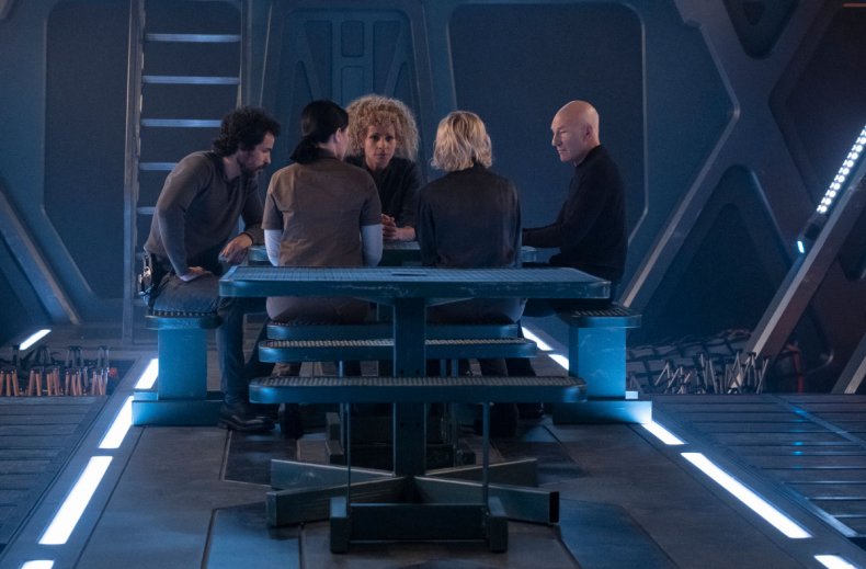 star-trek-picard-broken-pieces
