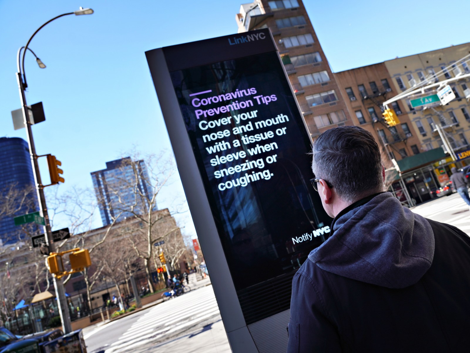 Scarica Gratis Images Quarantinelife Trends As Twitter Users Joke About Staying Home le plus cool salutations