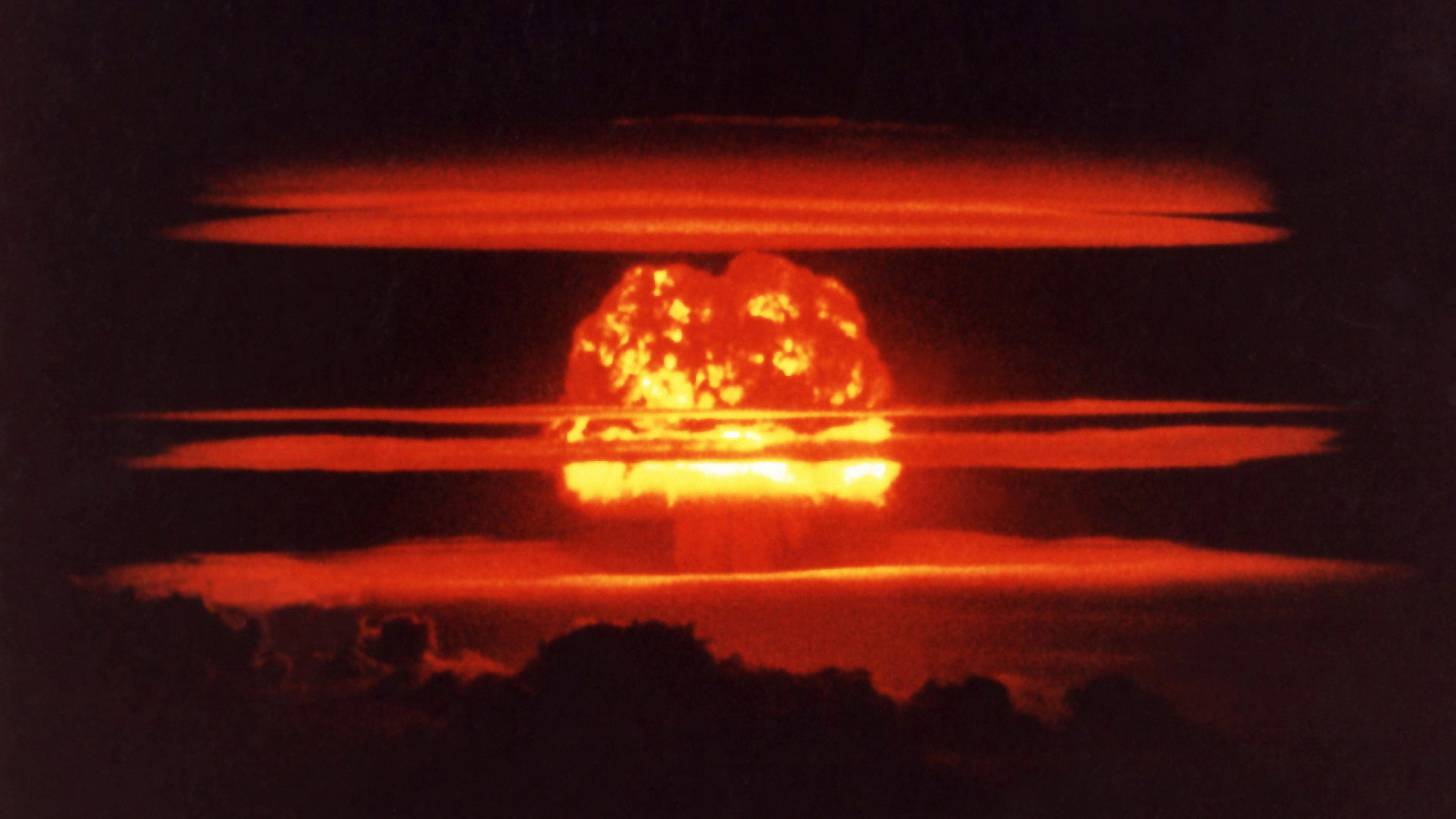 Ядерные средства массового поражения. Ядерный взрыв. Оружие массового поражения. Ядерный взрыв фото. Фото взрыва ядерной бомбы.