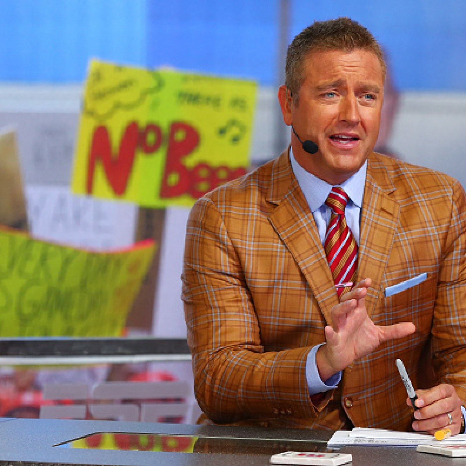 Espn S Kirk Herbstreit Would Be So Surprised If College Or Pro
