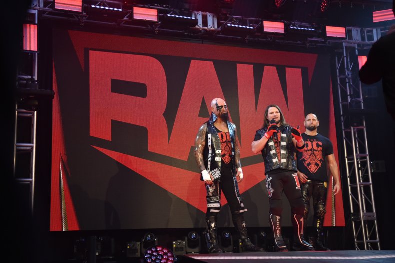 wwe monday night raw the club