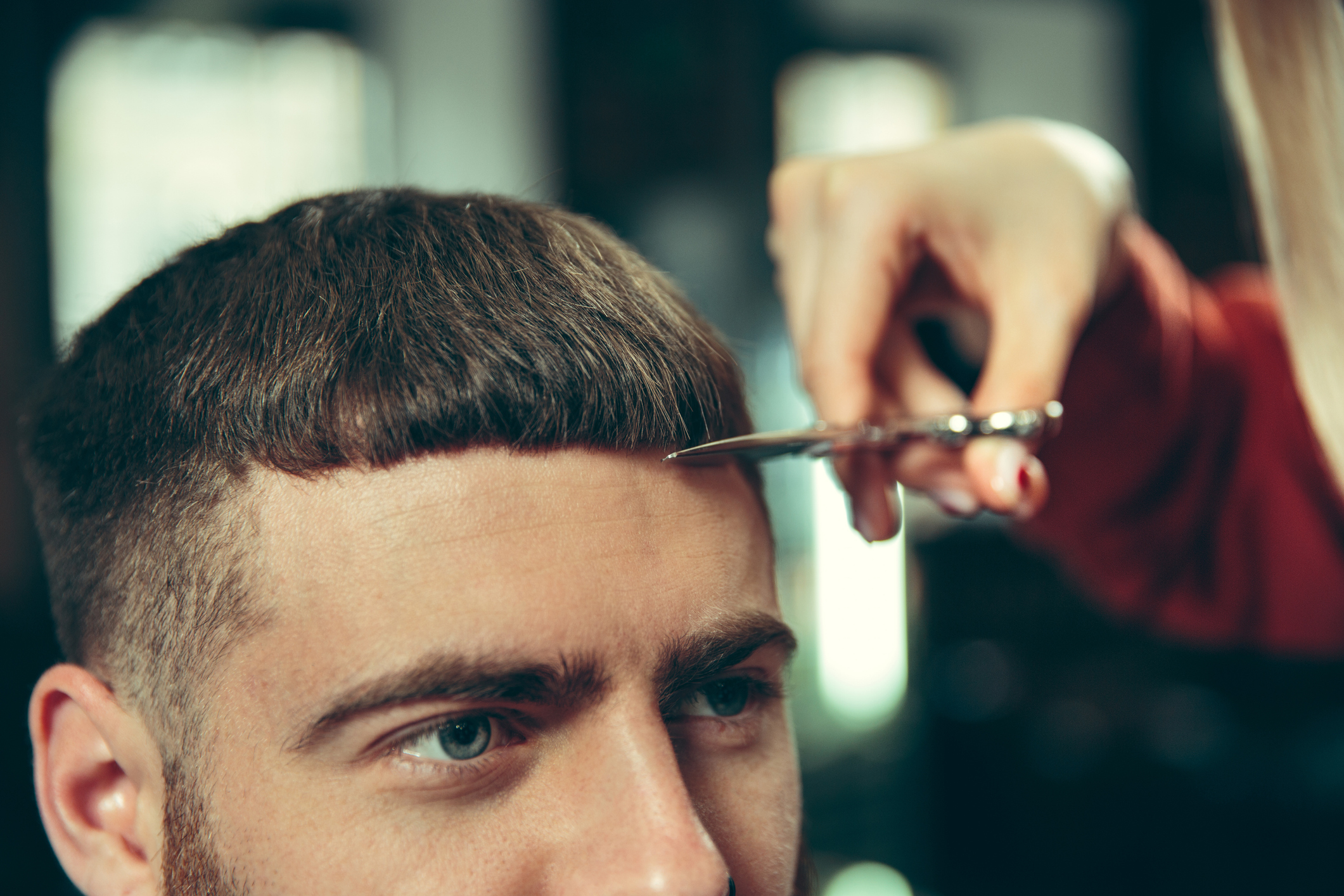 men's haircut with clippers