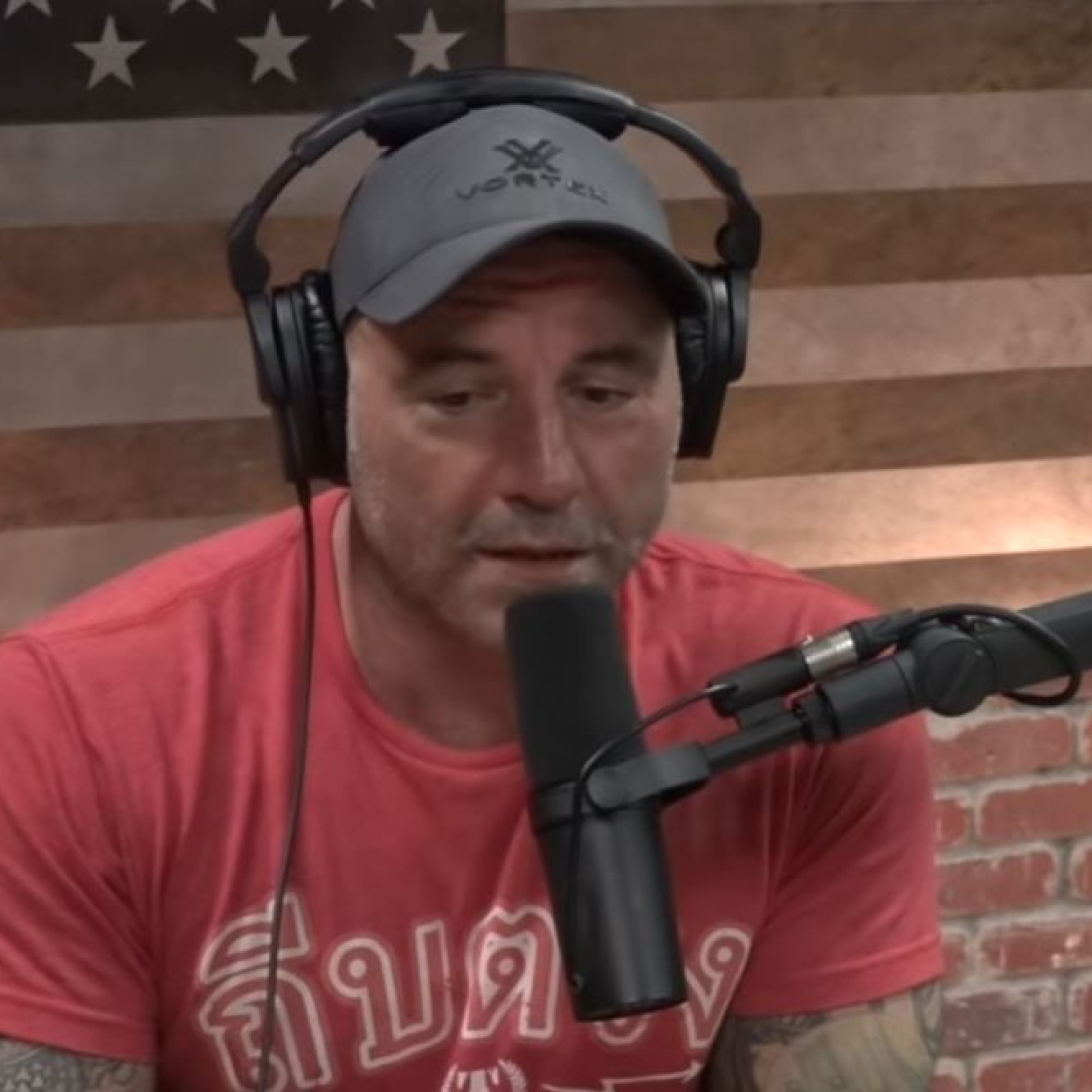 Joe Rogan Says I D Rather Vote For Trump Than Joe Biden President Not Aging At All In Office