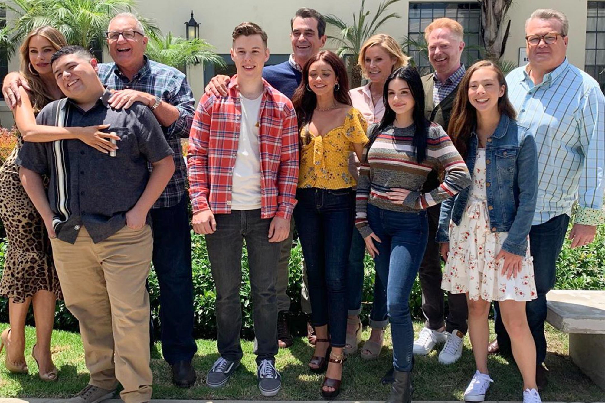 Modern family 2025 streaming all seasons