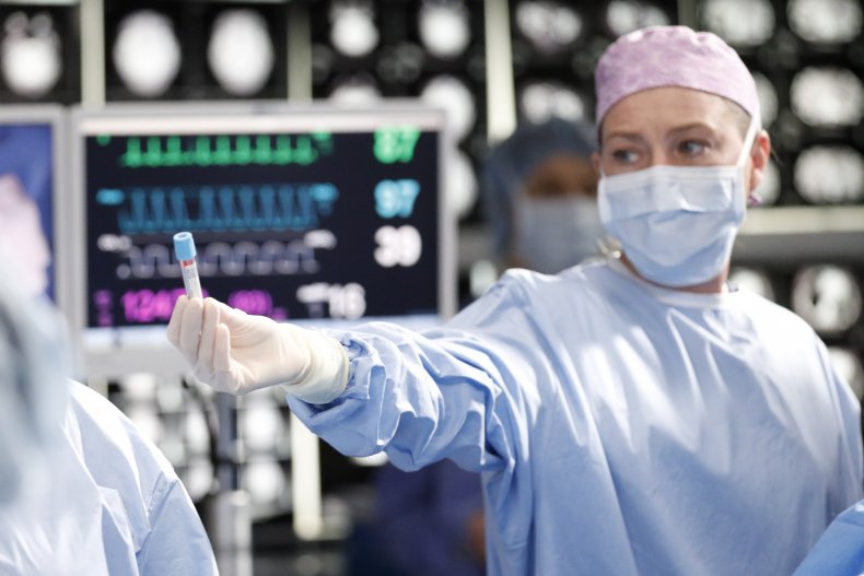 'Grey's Anatomy' Doctors Race to Save Richard Webber on Season 16 Finale