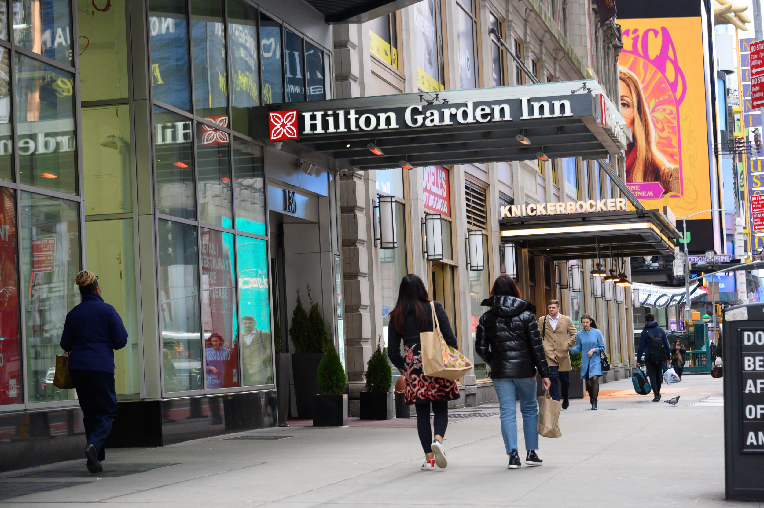 Three Men Found Dead In New York Hotel Used To Quarantine