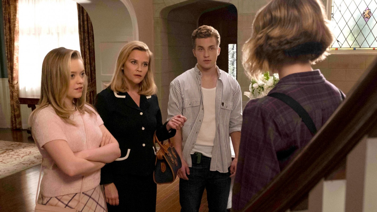 Little Fires Everywhere Ending Explained What Happened At The End And How It Differs From The Book