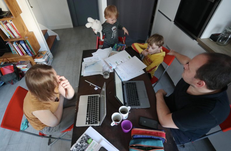 Family remote work 