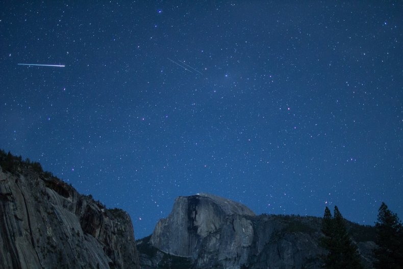 Eta Aquarid meteors, California