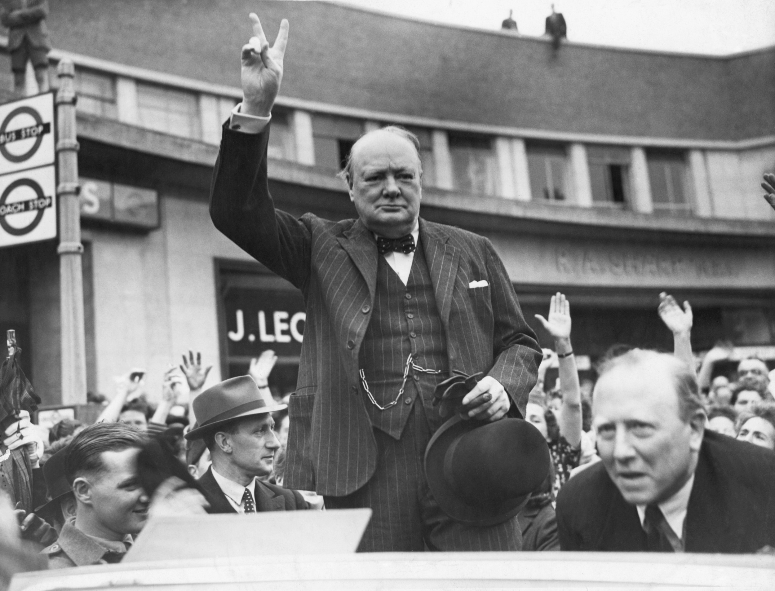 V-E day: Where does the V for Victory Sign Come From?