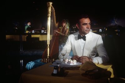 James Bond 1 James Bond 1