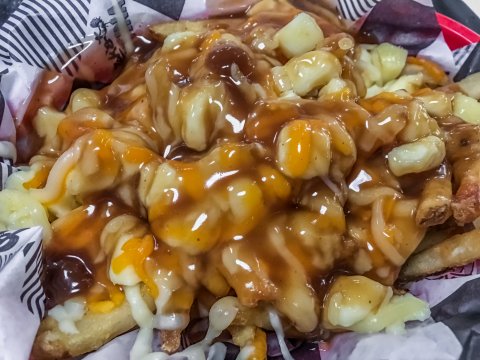 CUL_Uncharted_Food_Poutine