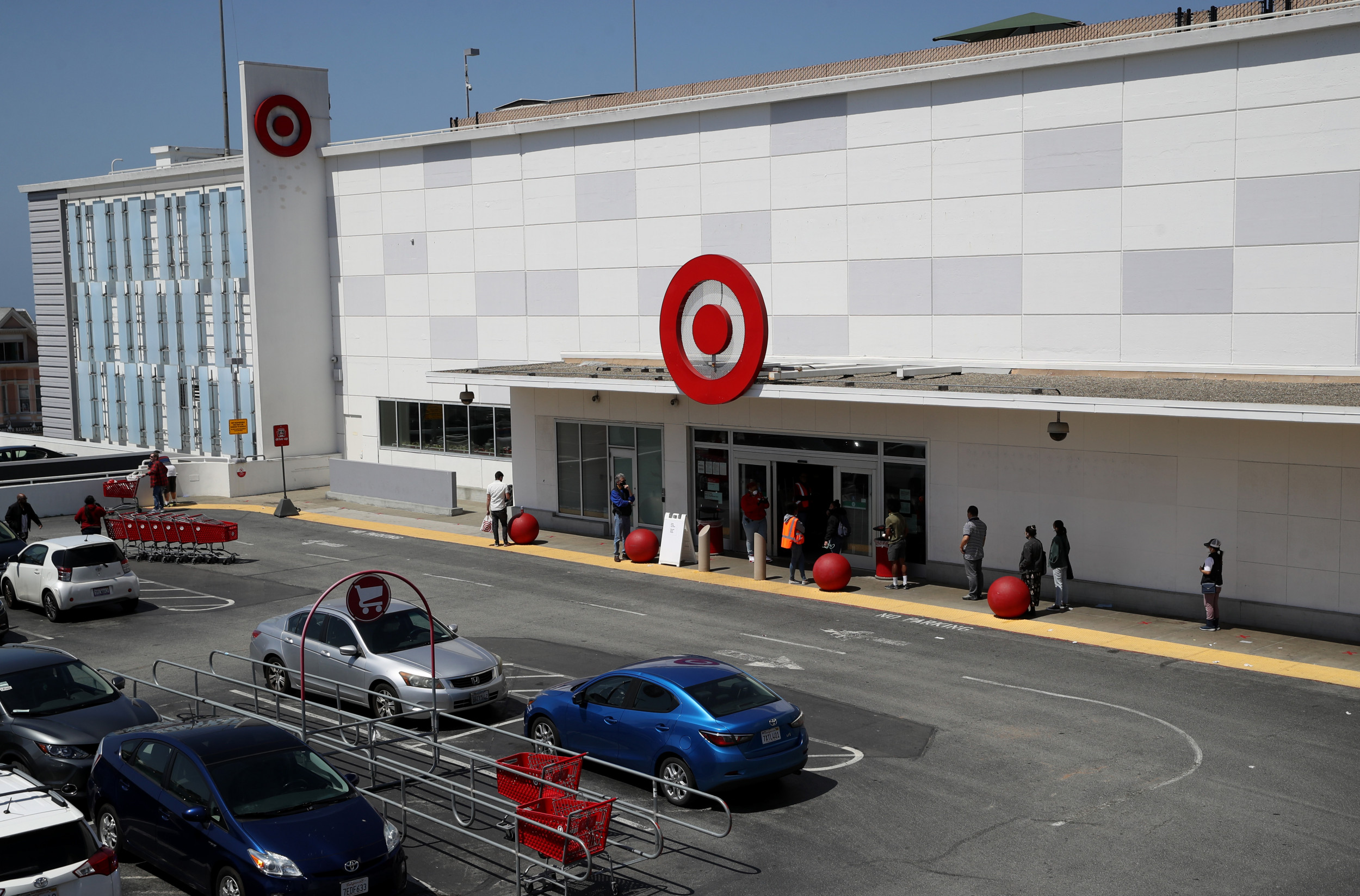 California Men Refused to Wear Masks in Target and Broke Security Guard