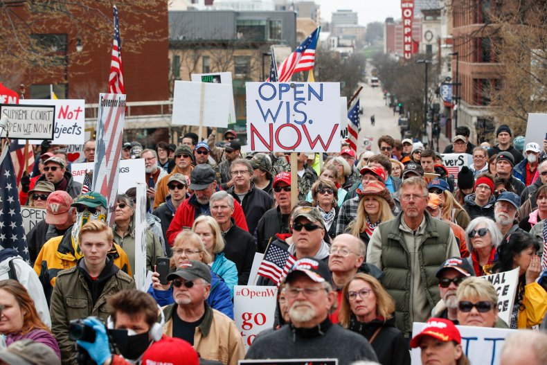 TOPSHOT-US-HEALTH-VIRUS-PROTEST