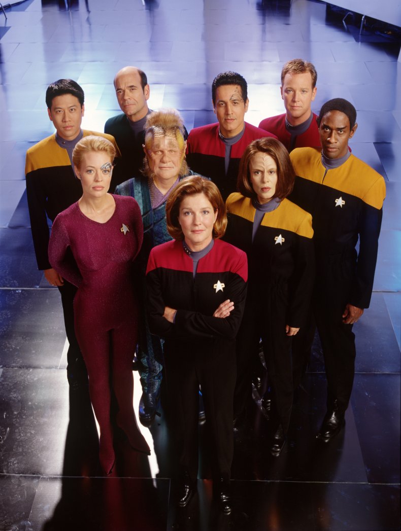 star-trek-voyager-cast