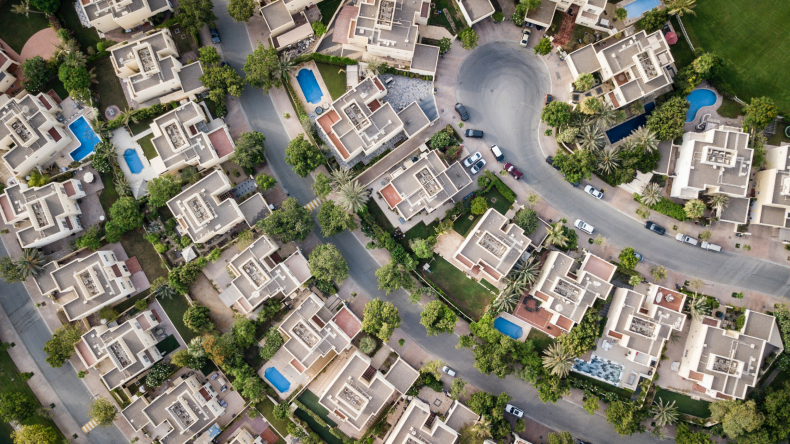 Newsweek Amplify - Invest in Real Estate