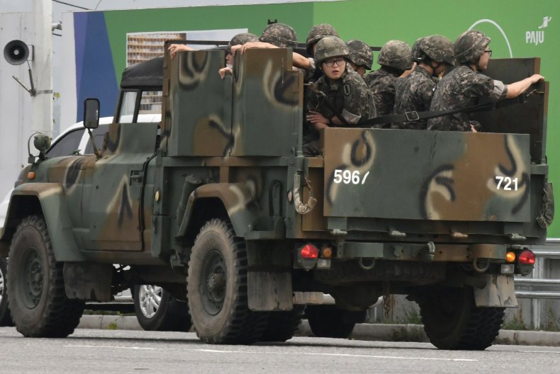 South KOrea, North Korea, soldiers, border, escalation