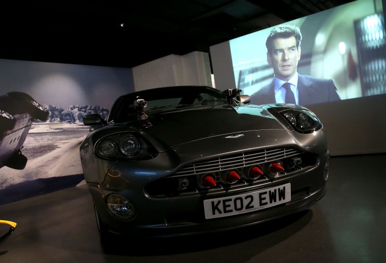 Aston Martin James Bond
