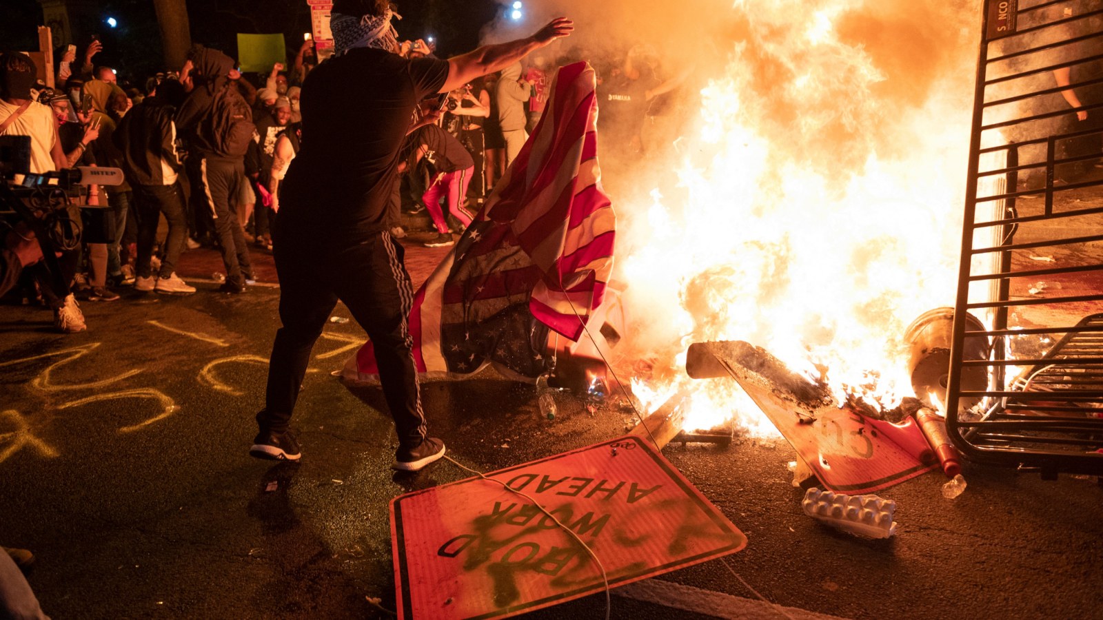 George Washington Statue In Portland Toppled Covered In Burning U S Flag