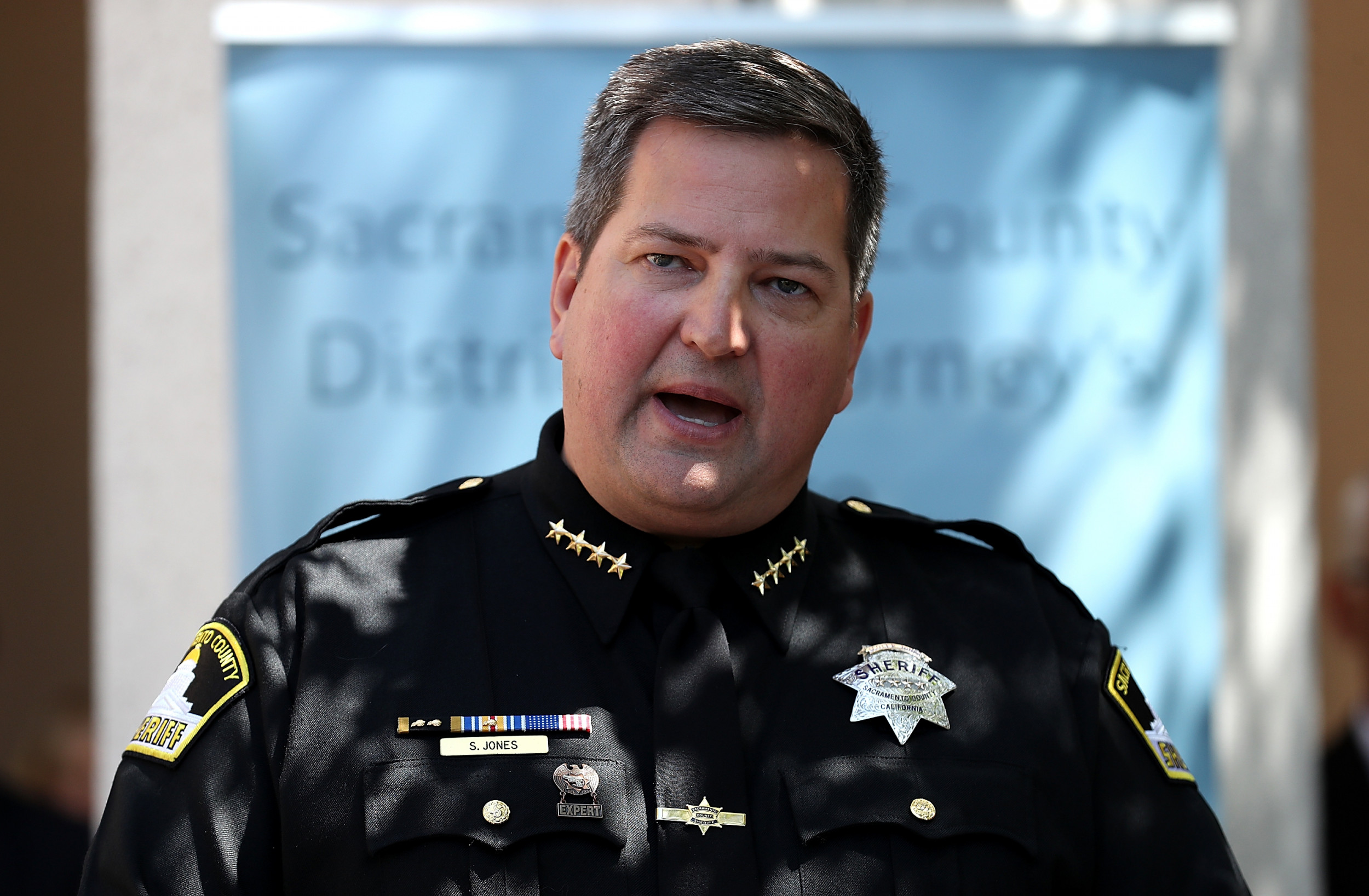 sacramento-sheriff-s-office-won-t-enforce-california-coronavirus-mask-order