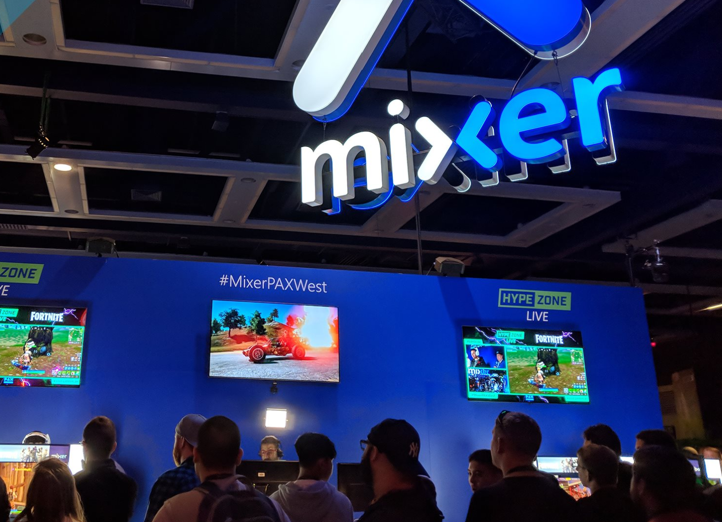 Former Staffer At Microsoft S Mixer Accuses Top Manager Of Racist Comments