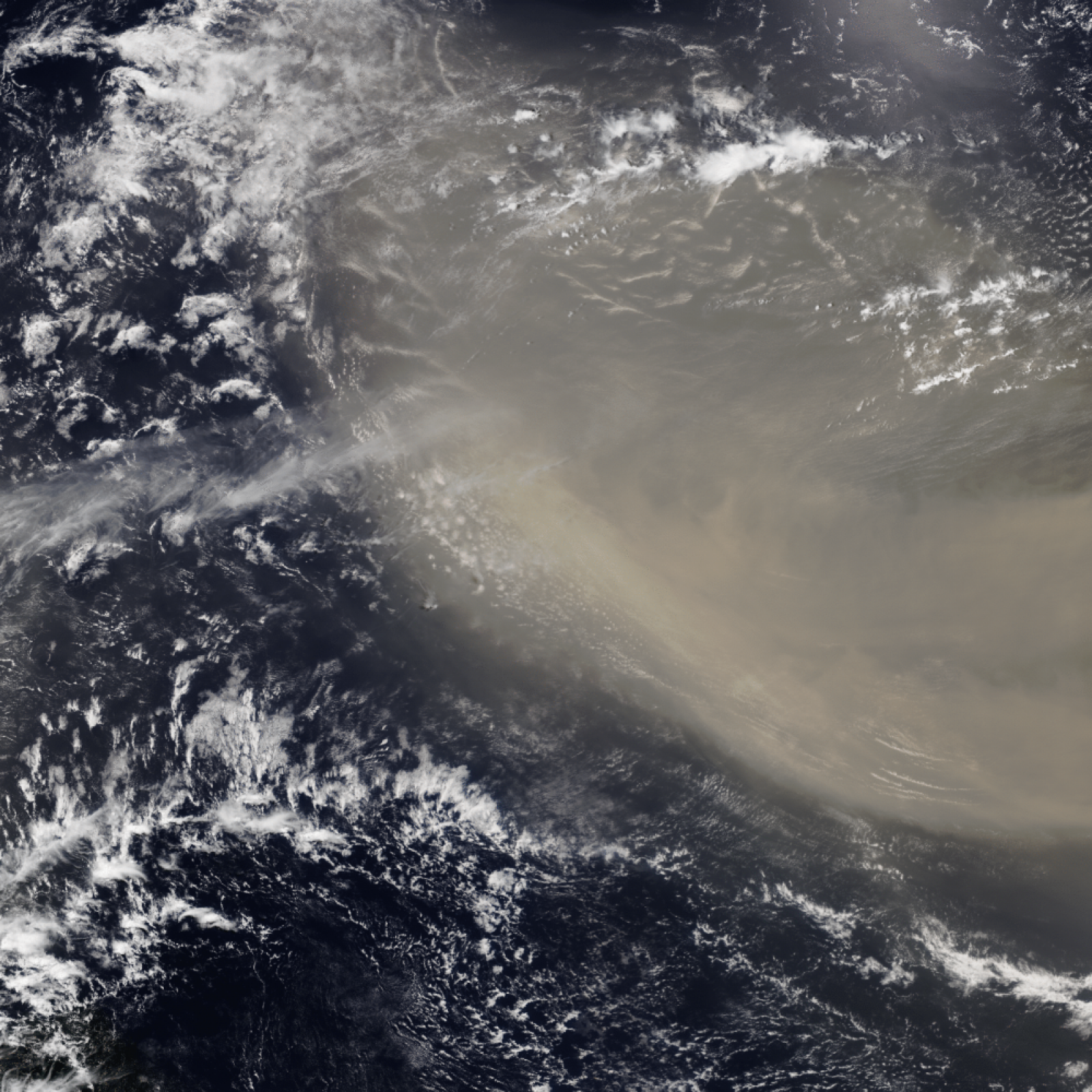 Godzilla Sahara Dust Cloud Heading For U S May Be Biggest For 50