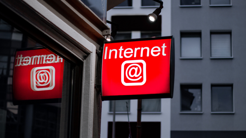 Newsweek Amplify -How to Maintain Internet Safety