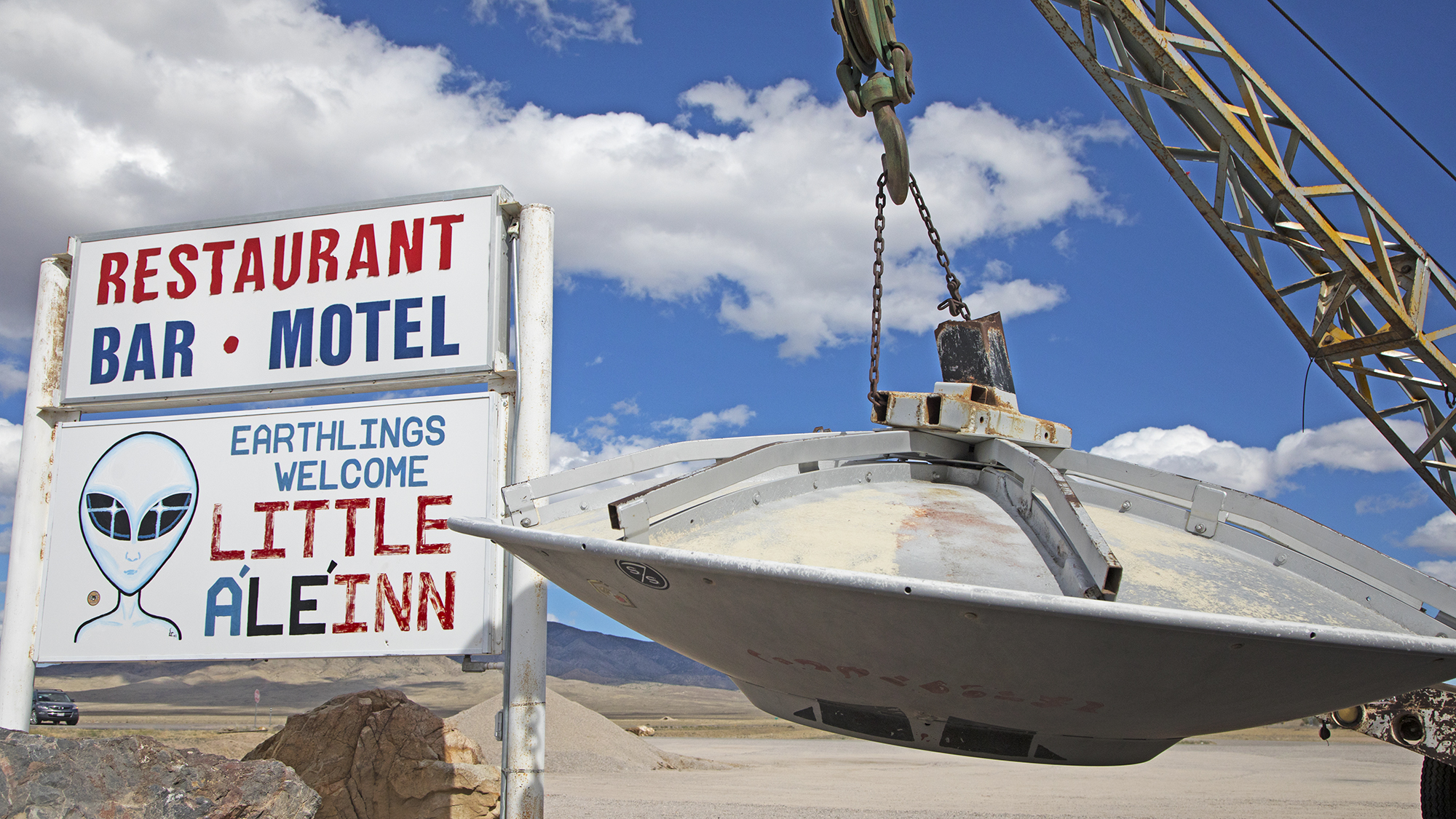 Inside The Mysterious Area 51: Aliens, UFOs, Conspiracies And More ...