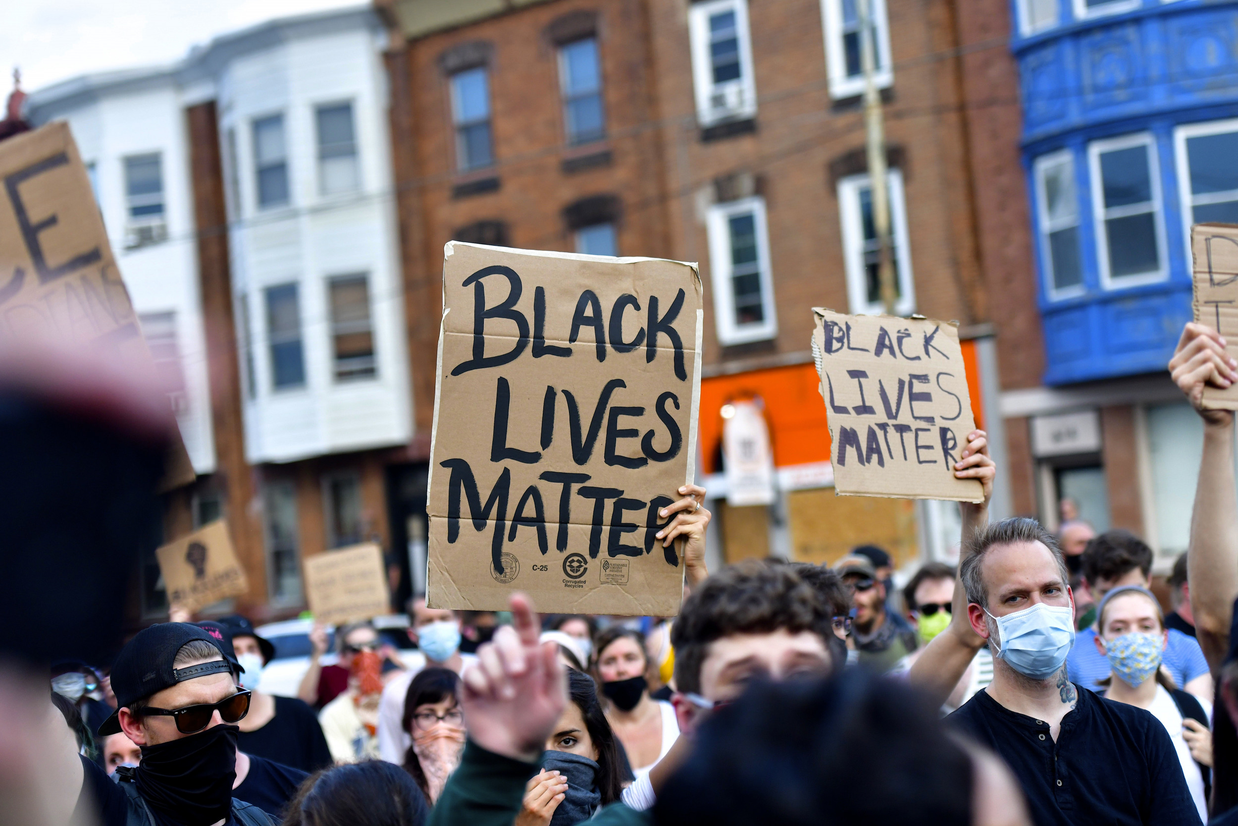 Woman yells 'you live off white people' in racist rant at blm protesters