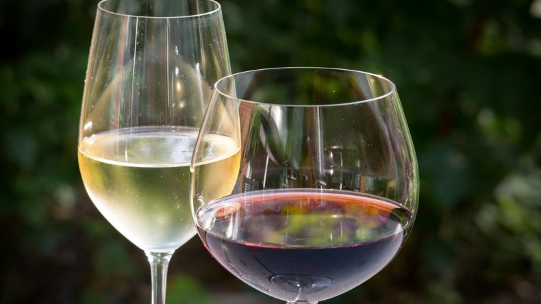 Newsweek AMPLIFY Ways to Impress With Wine