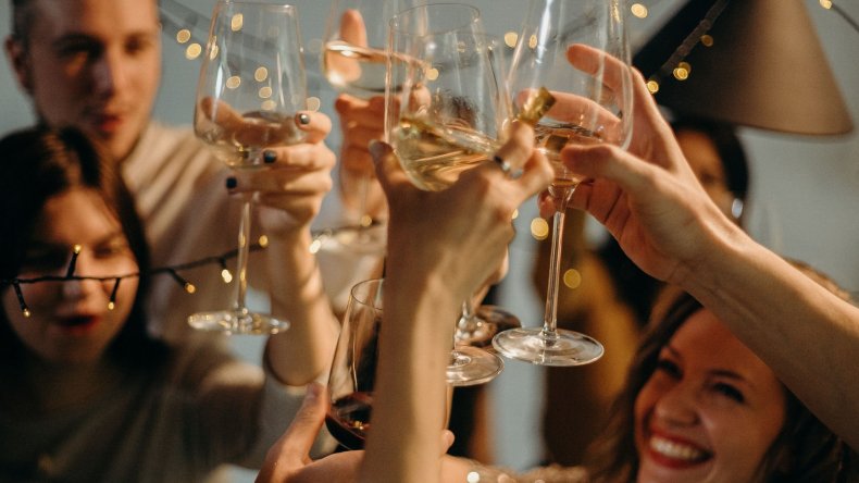 Newsweek AMPLIFY Ways to Impress With Wine
