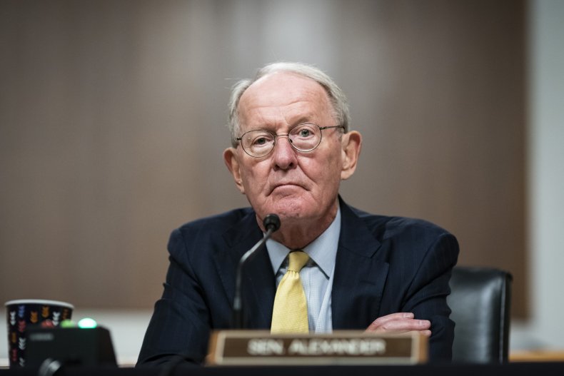 Lamar Alexander breaks with Trump WHO withdrawal