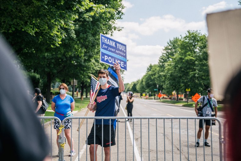 pro-police rally
