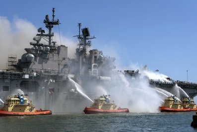 USS Bonhomme Richard, Iran, fire, explosion, natanz